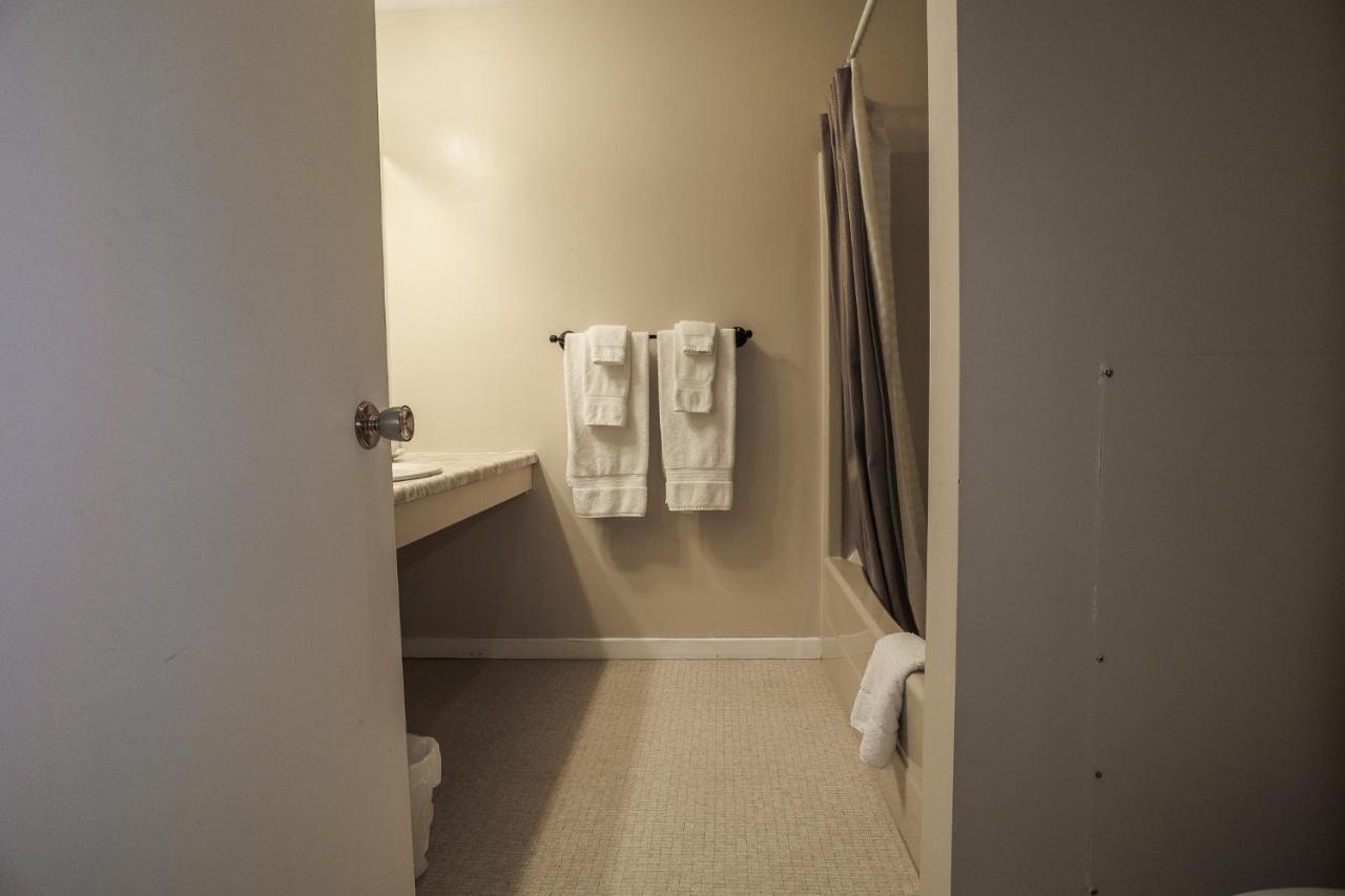 Atlantic Motel Berry Mills Extérieur photo