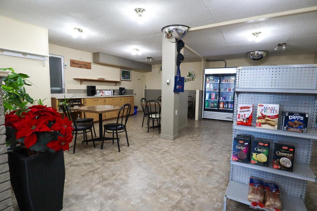 Atlantic Motel Berry Mills Extérieur photo