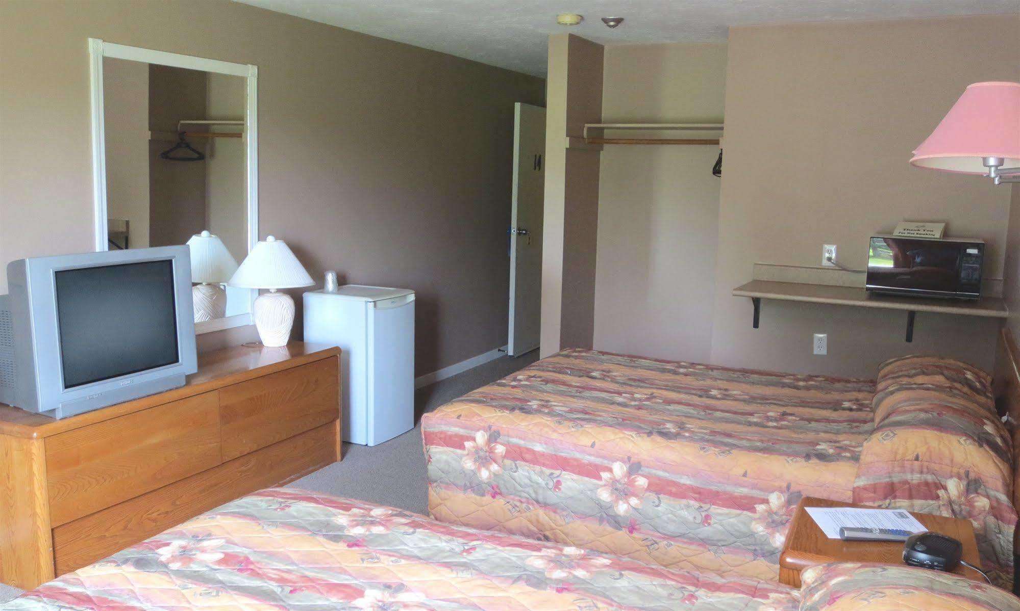 Atlantic Motel Berry Mills Extérieur photo